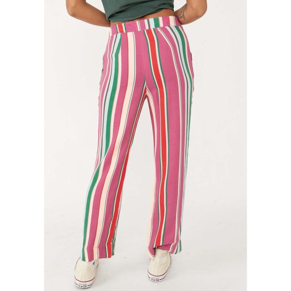 🎉LAST CHANCE🎉 NWT Free People La Paz Slim Crop Pants / Berry Combo - Picture 4 of 9